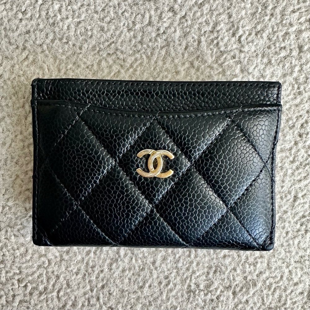 CHANEL card wallet